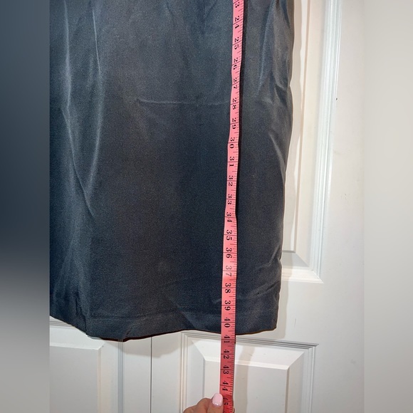 Dana Bachman Dress. Size 12.  Worn once. 100% Silk. - Picture 7 of 10